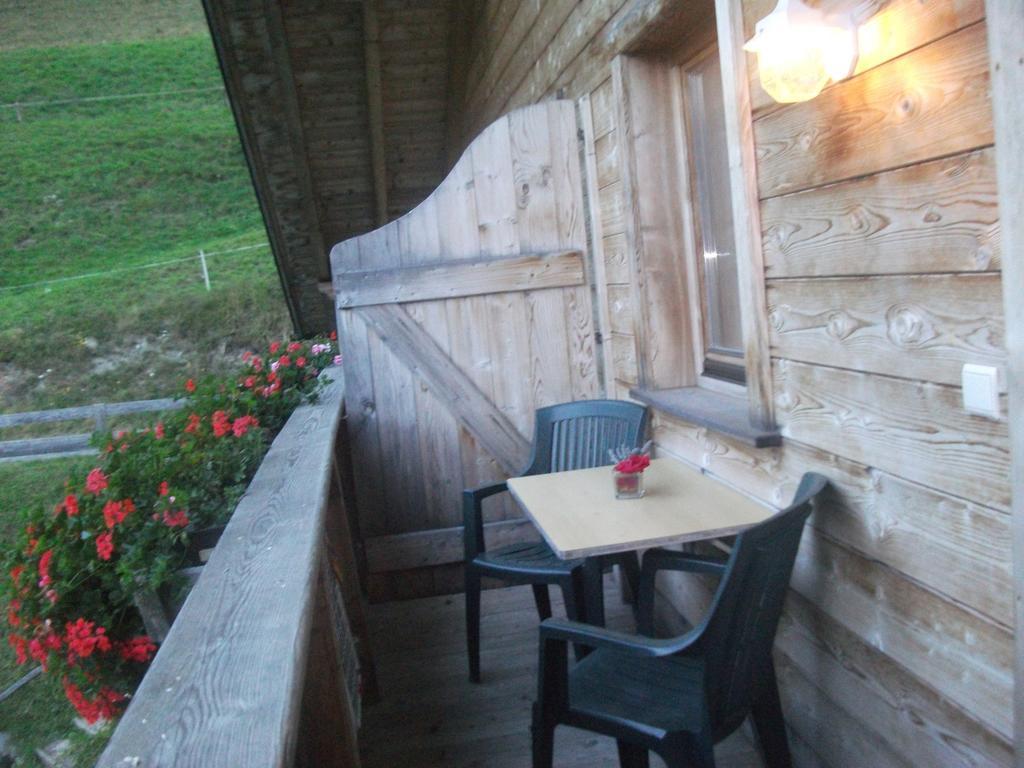 Apartamento Steinerhof Dobbiaco Habitación foto
